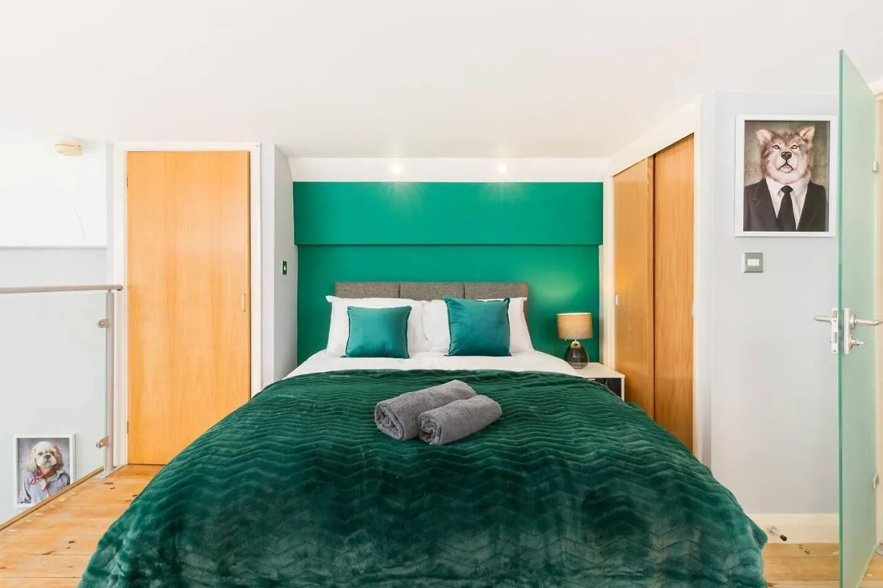 The Exquisite Duplex Of Central Nottingham Apartament